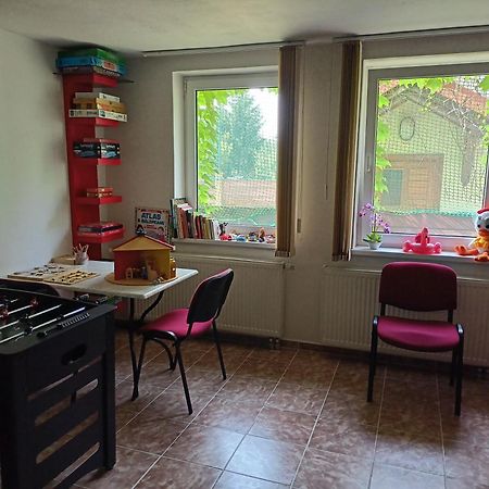 Dom V Zahrade Hotel Podhájska Eksteriør billede